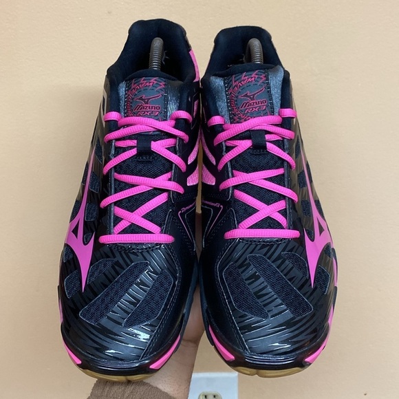 Mizuno Wave Lightning RX3 “Black Pink Gum” Mizuno Wave Lightning RX3 “Black Pink Gum”